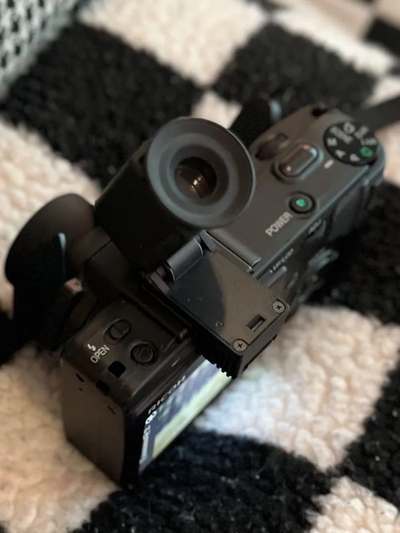 Ricoh GX100 Image