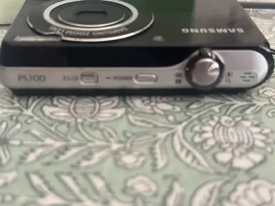 Samsung Pl100 Image