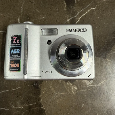 Samsung S730 Image