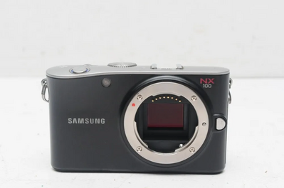 Samsung NX100 Image