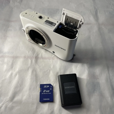Samsung NX100 Image