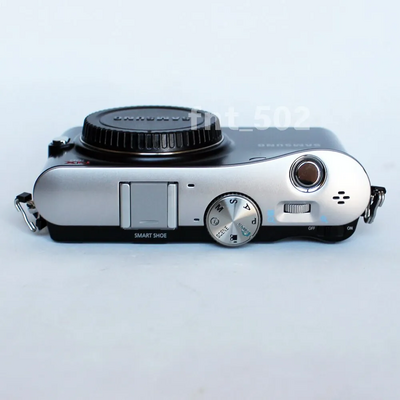 Samsung NX100 Image