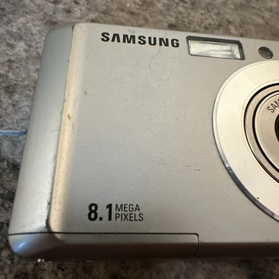 Samsung ES10 Image
