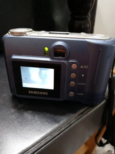 Samsung 130 Image