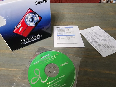 SANYO T1496 Image