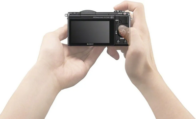 Sony A5100L Image