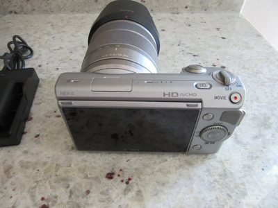 Sony ALPHA NEX-5 Image