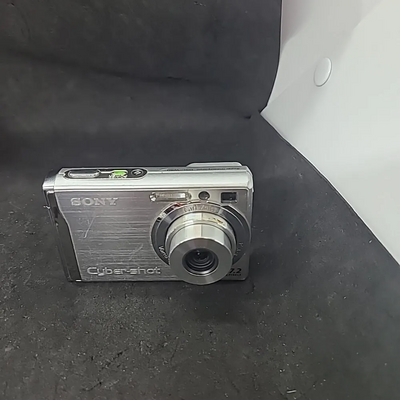 Sony Cyber-shot dsc-w80 Image