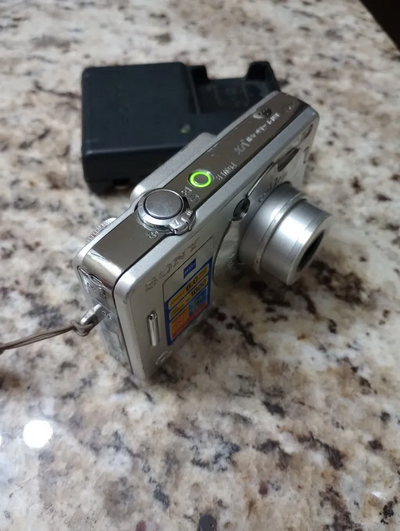 Sony DSC-W50 Image