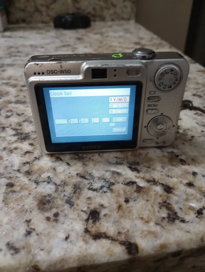 Sony DSC-W50 Image