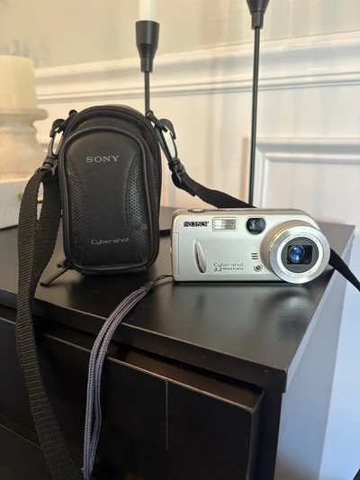Sony P52 Image