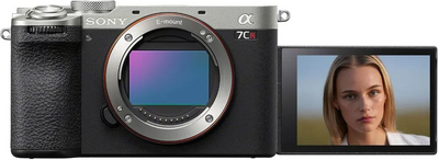 Sony ILCE7CR Image