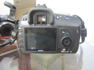 Sony Alpha a200 Image