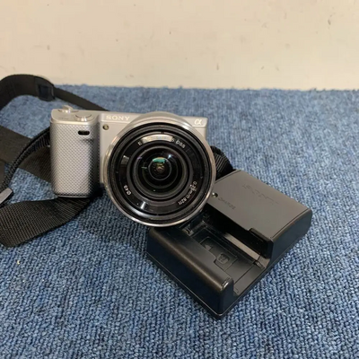 Sony NEX-5K Image