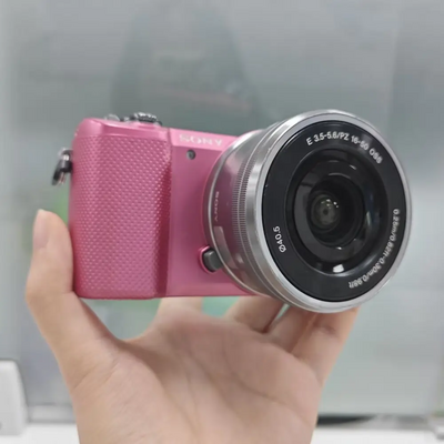 Sony Alpha a5000 Image
