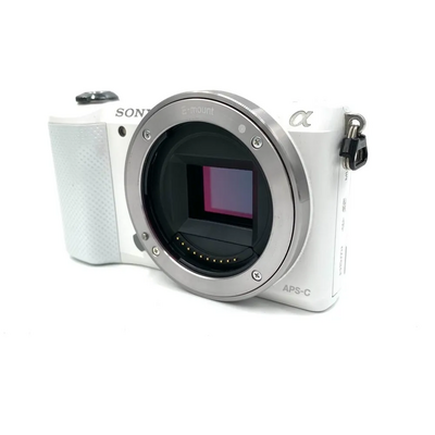 Sony Alpha a5000 Image