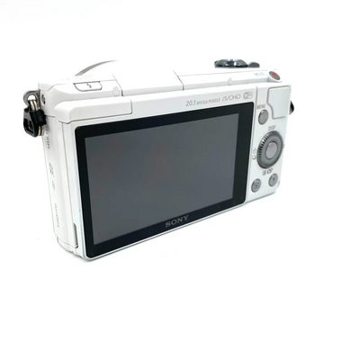 Sony Alpha a5000 Image