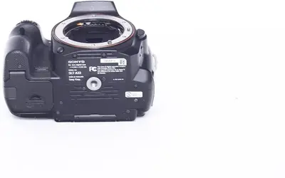 Sony SLT ALPHA A33 Image