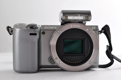 Sony NEX-5R Image