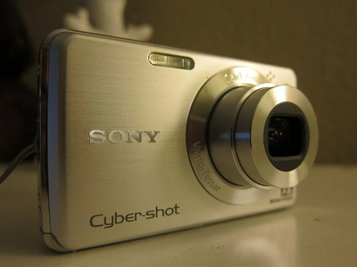 Sony Cybershot DSC-W220 Image