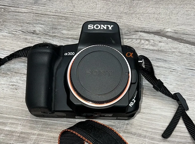 Sony ALPHA DSLR-A300 Image