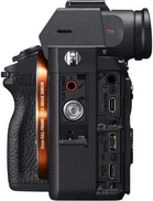 Sony ILCE7RM3/B Image