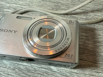 Sony DSC-W830 Image