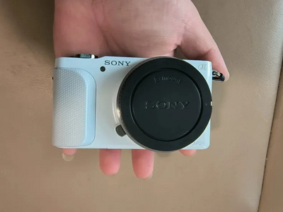 Sony NEX-3N Image