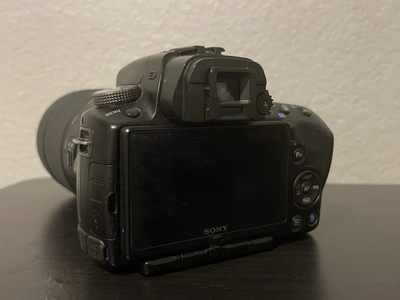 Sony SLT-A55V Image