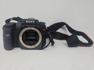 Sony Alpha 100 Image