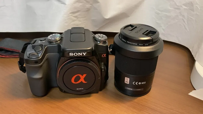 Sony Alpha 100 Image