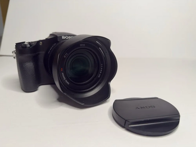 Sony RX10 IV Image