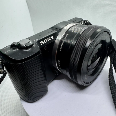 Sony A5000 Image