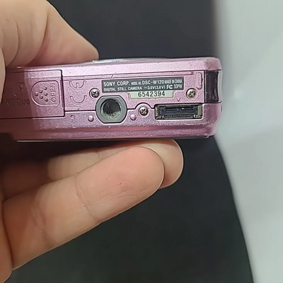 Sony Cyber-shot DSC-W120 Image