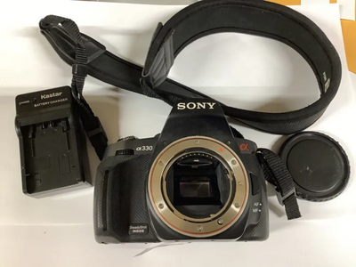 Sony DSLR-A330 Image