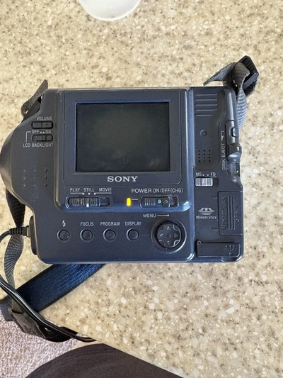 Sony FD200 Image