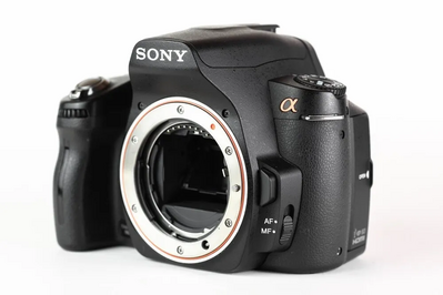Sony DSLR-A390 Image