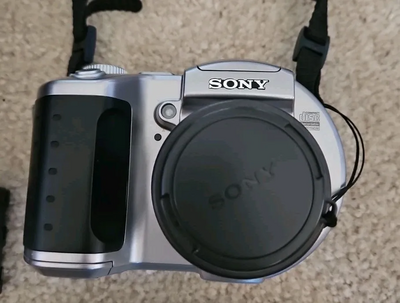 Sony CD400 Image
