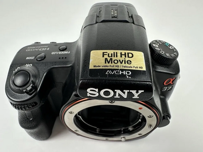Sony Alpha SLT-A37 Image