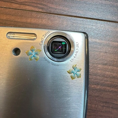Sony T33 Image