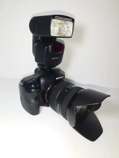 Sony Alpha 65 Image