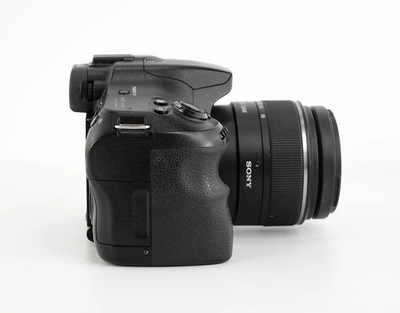 Sony Alpha 65 Image