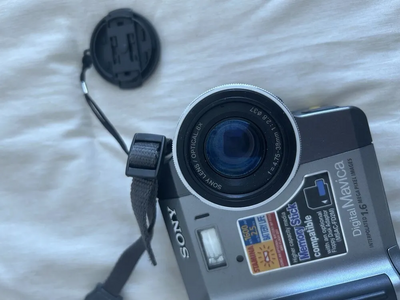 Sony FD90 Image