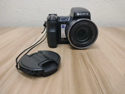 Sony H7 Image