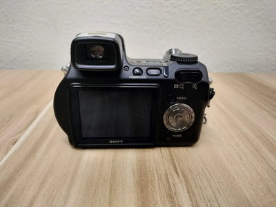 Sony H7 Image