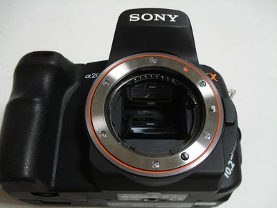 Sony DSLR-A200 Image
