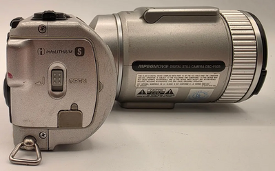 Sony F505V Image