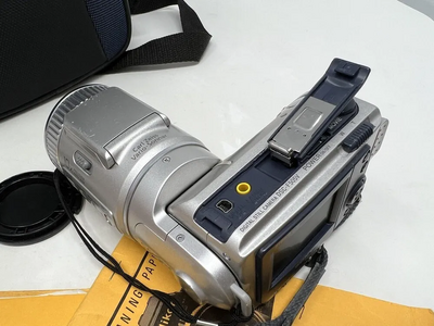 Sony F505V Image