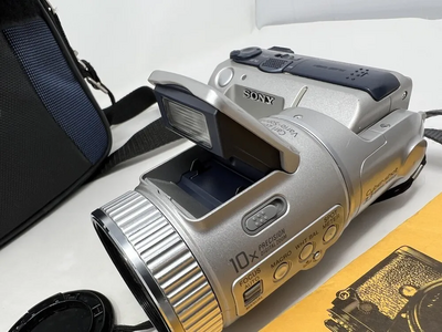 Sony F505V Image