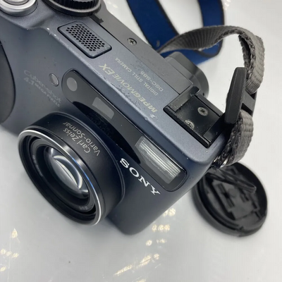 Sony Cyber-shot S85 Image